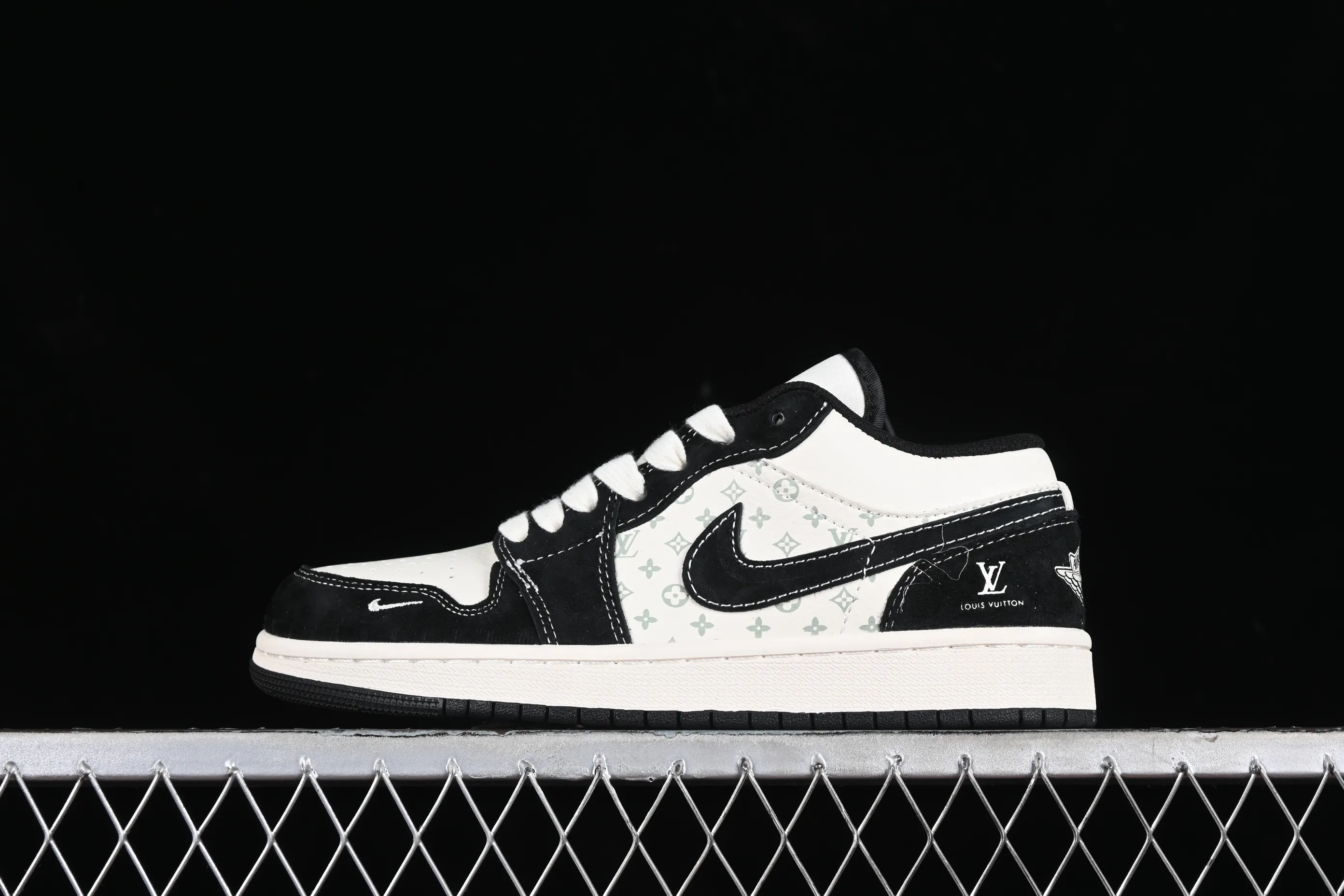 All categories Air Jordan Jordan series basketball shoes Air Jordan 1 Low high-end customized low-top sneakers Air Jordan 1 Low AJ1 Joe 1 LV joint-Dark Warrior high-end customized low-top basketball shoes SJ9950-007
